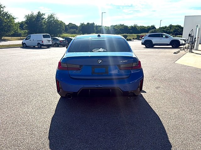 2023 BMW 3 Series 330i