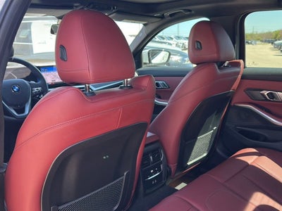2023 BMW 3 Series 330i