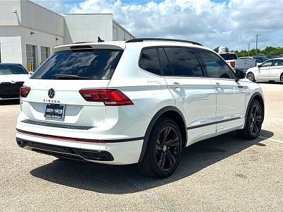 2023 Volkswagen Tiguan SE R-Line Black