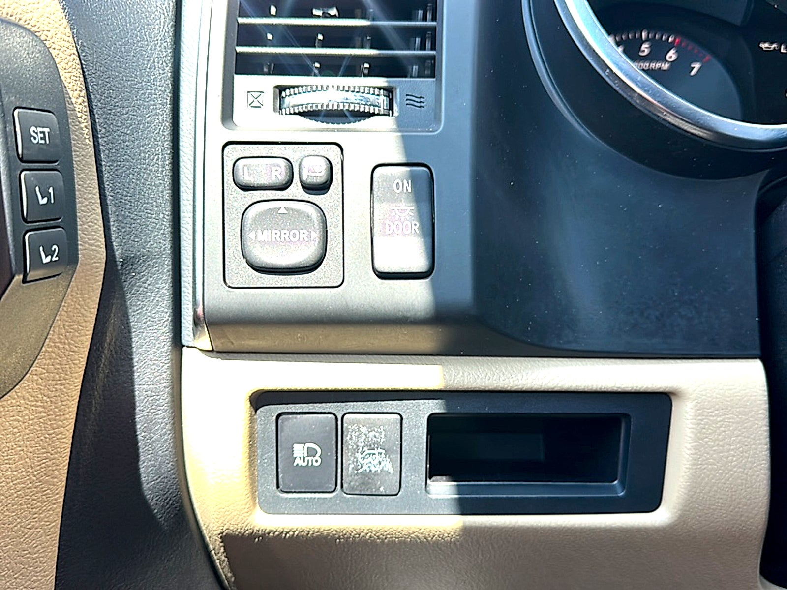 2020 Toyota Sequoia Platinum