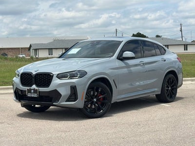 2025 BMW X4 xDrive30i