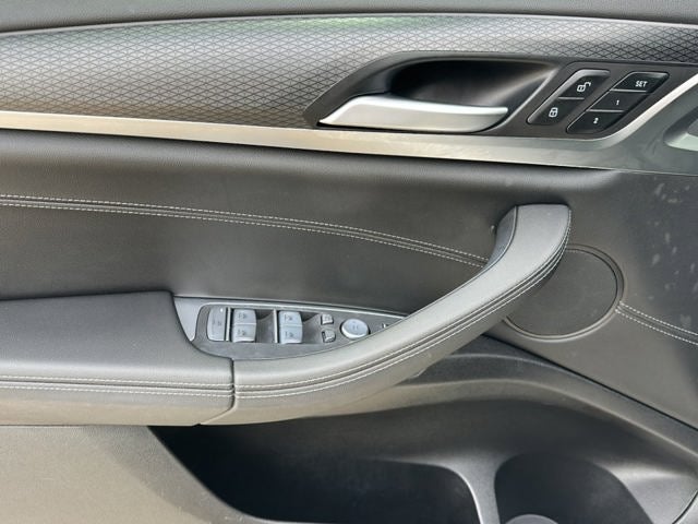 2022 BMW X4 xDrive30i