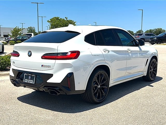 2024 BMW X4 M40i