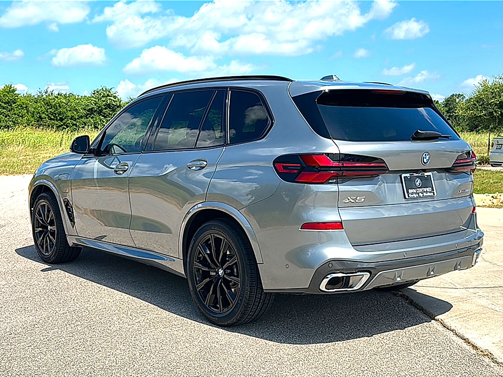 2025 BMW X5 xDrive50e