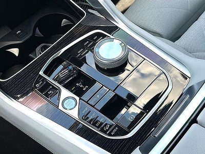 2026 BMW X6 M60i