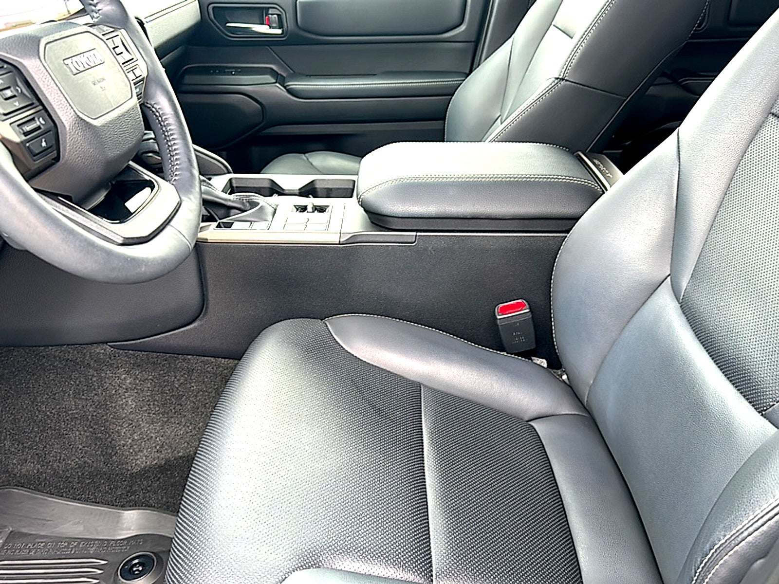 2024 Toyota Land Cruiser 4WD (Natl)