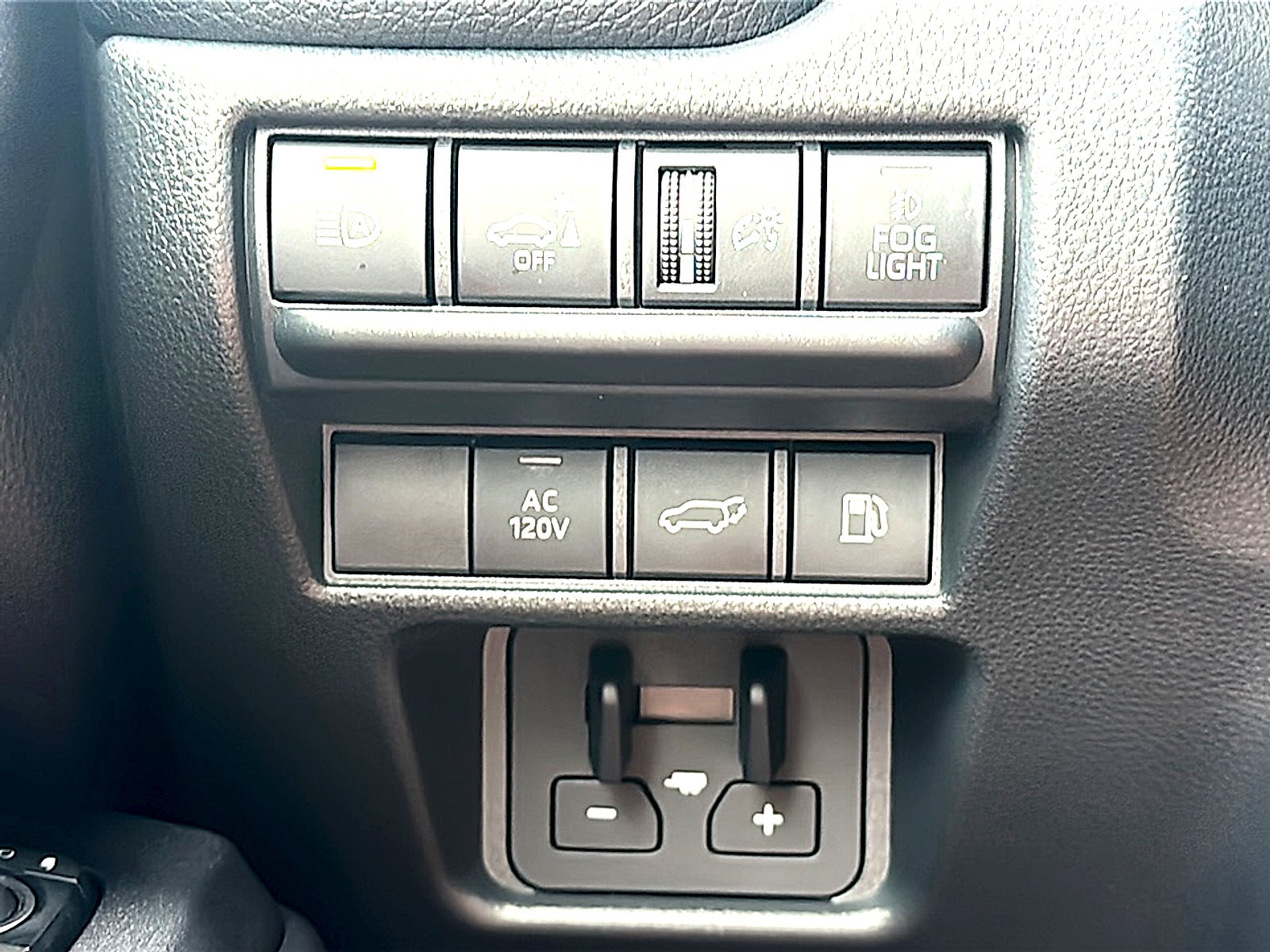 2024 Toyota Land Cruiser 4WD (Natl)