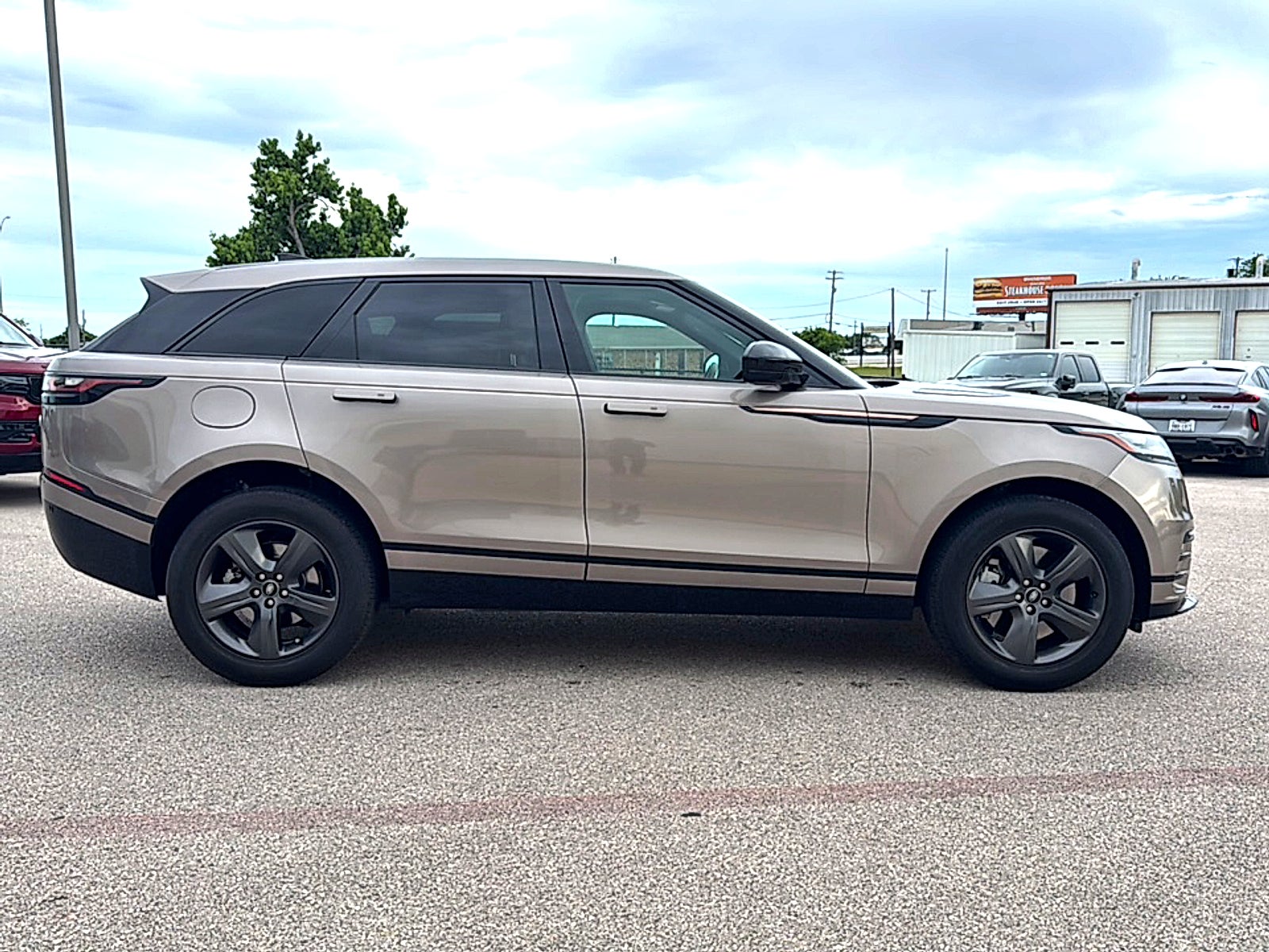 2023 Land Rover Range Rover Velar R-Dynamic S
