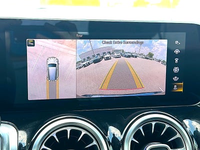2021 Mercedes-Benz GLB 250 GLB 250
