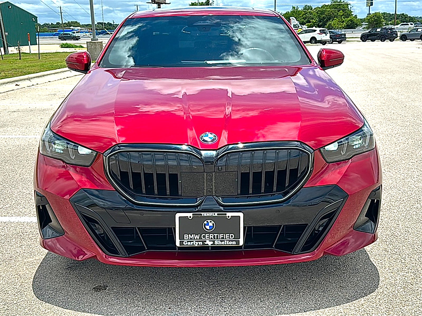 2025 BMW 5 Series 530i