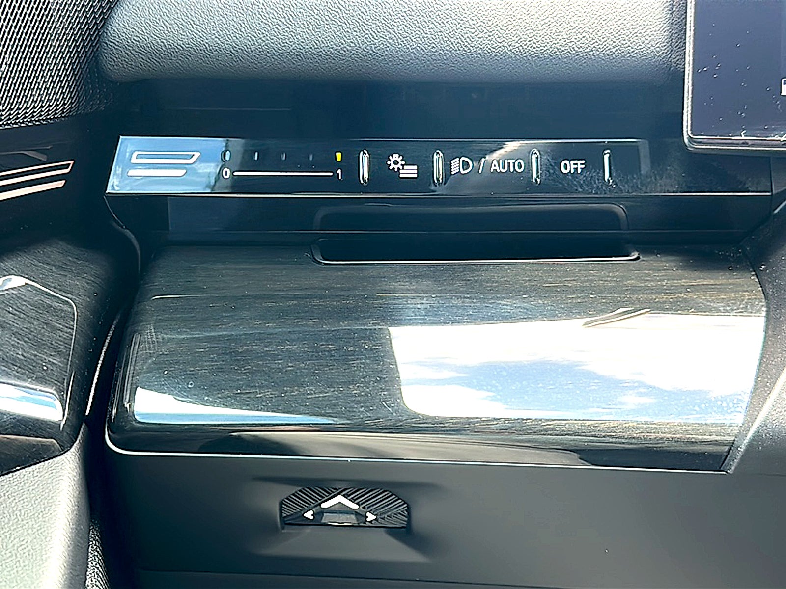 2025 BMW 5 Series 530i