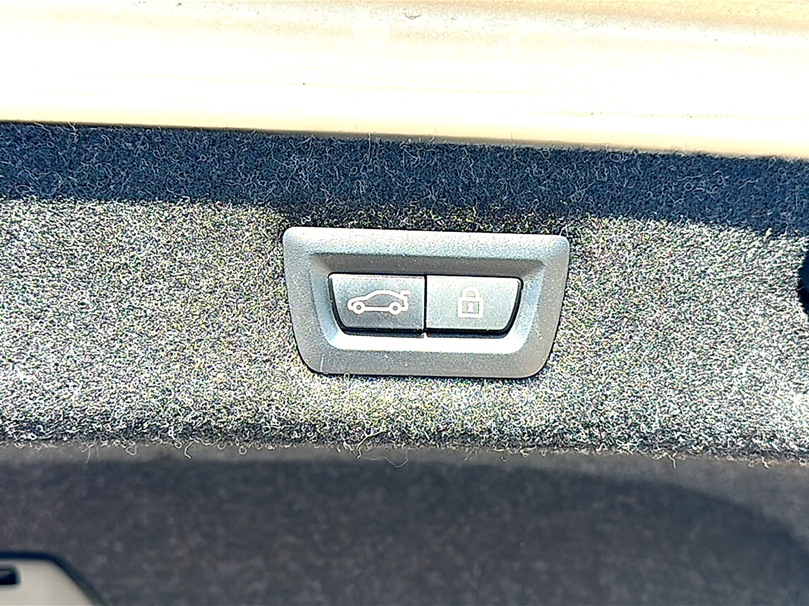 2023 BMW 5 Series 530i