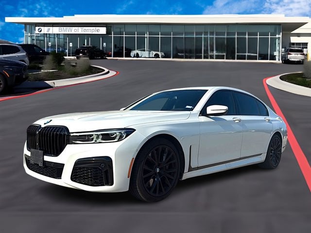 2022 BMW 7 Series 740i