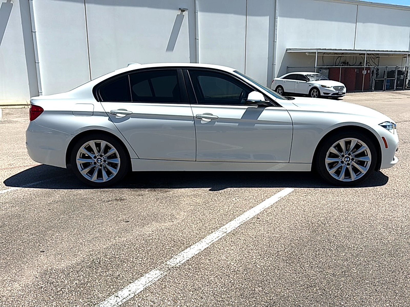 2018 BMW 3 Series 320i