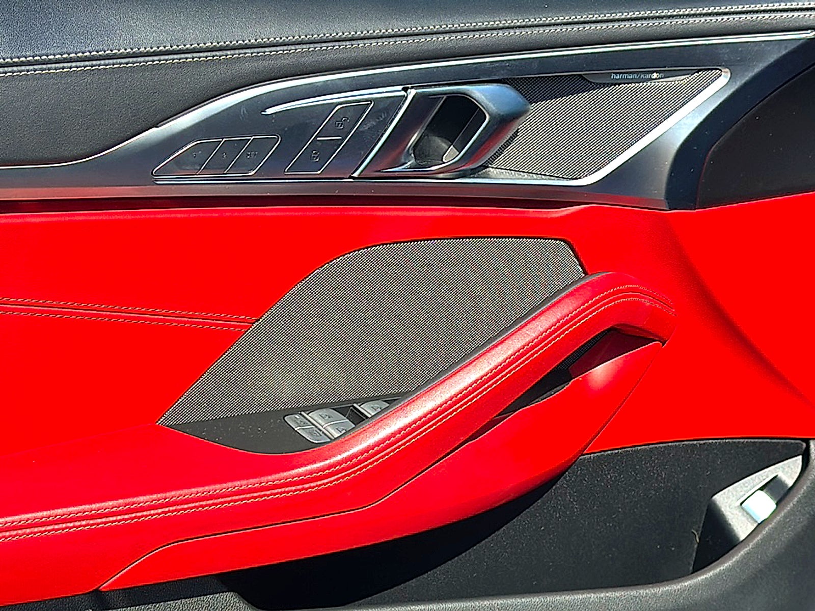 2024 BMW 8 Series 840i