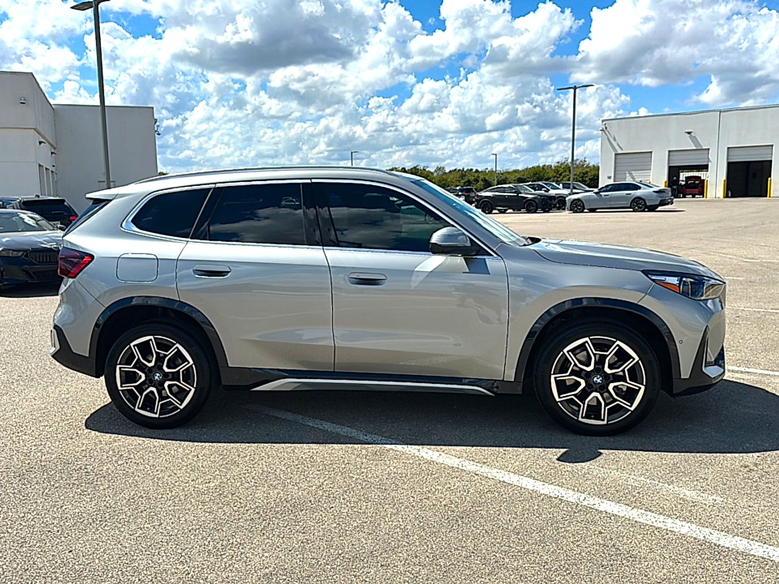 2025 BMW X1 xDrive28i