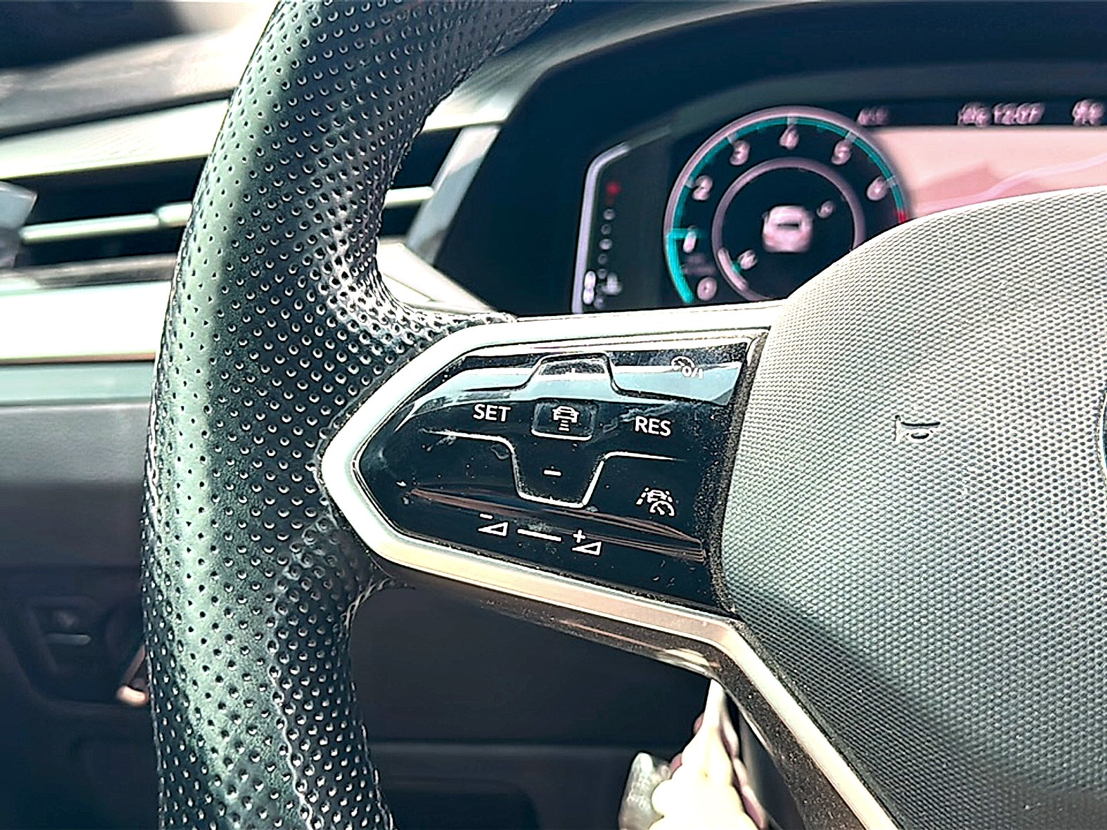 2021 Volkswagen Arteon SEL R-Line