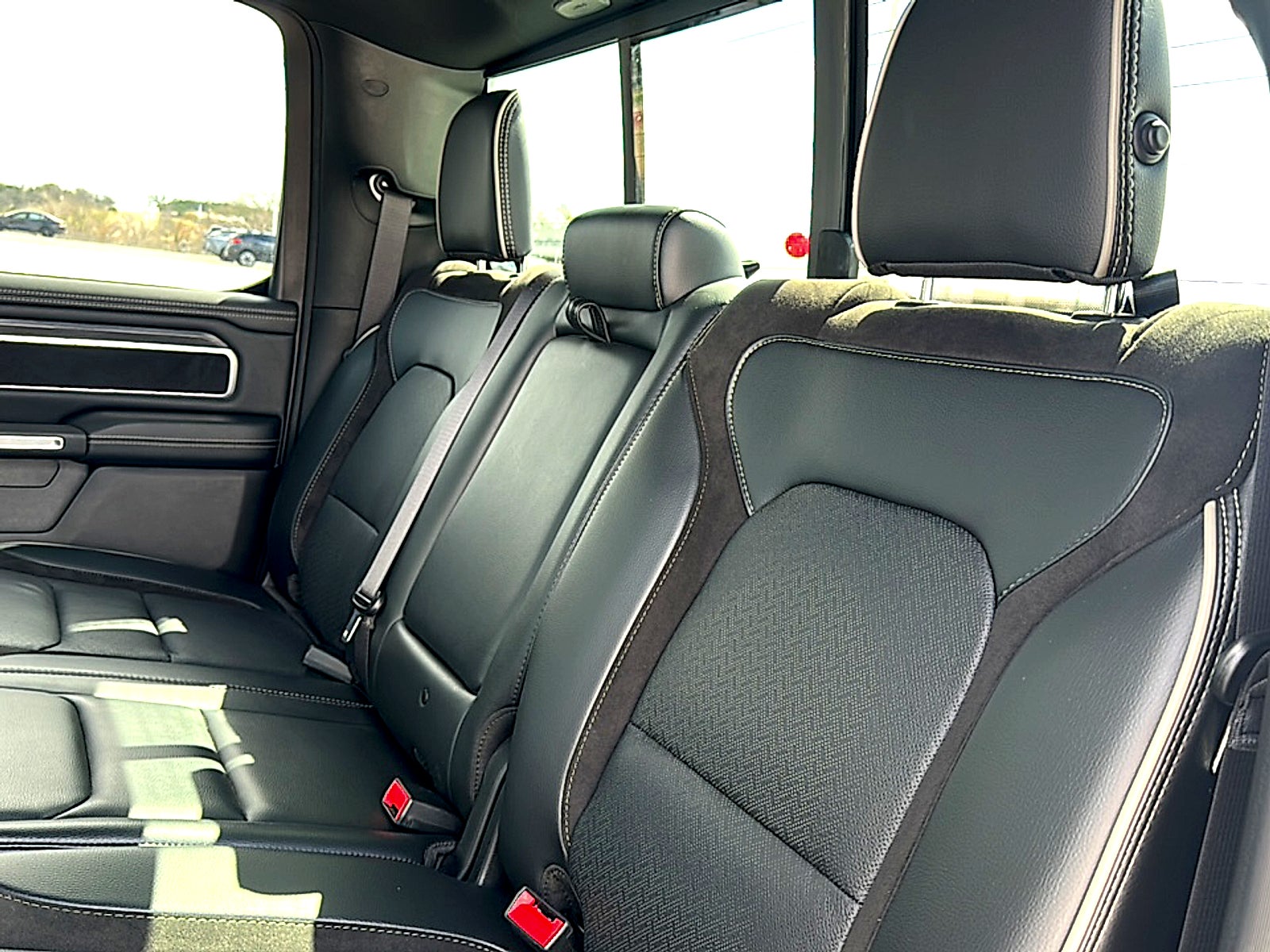 2024 RAM 1500 Laramie Crew Cab 4x4 5'7" Box