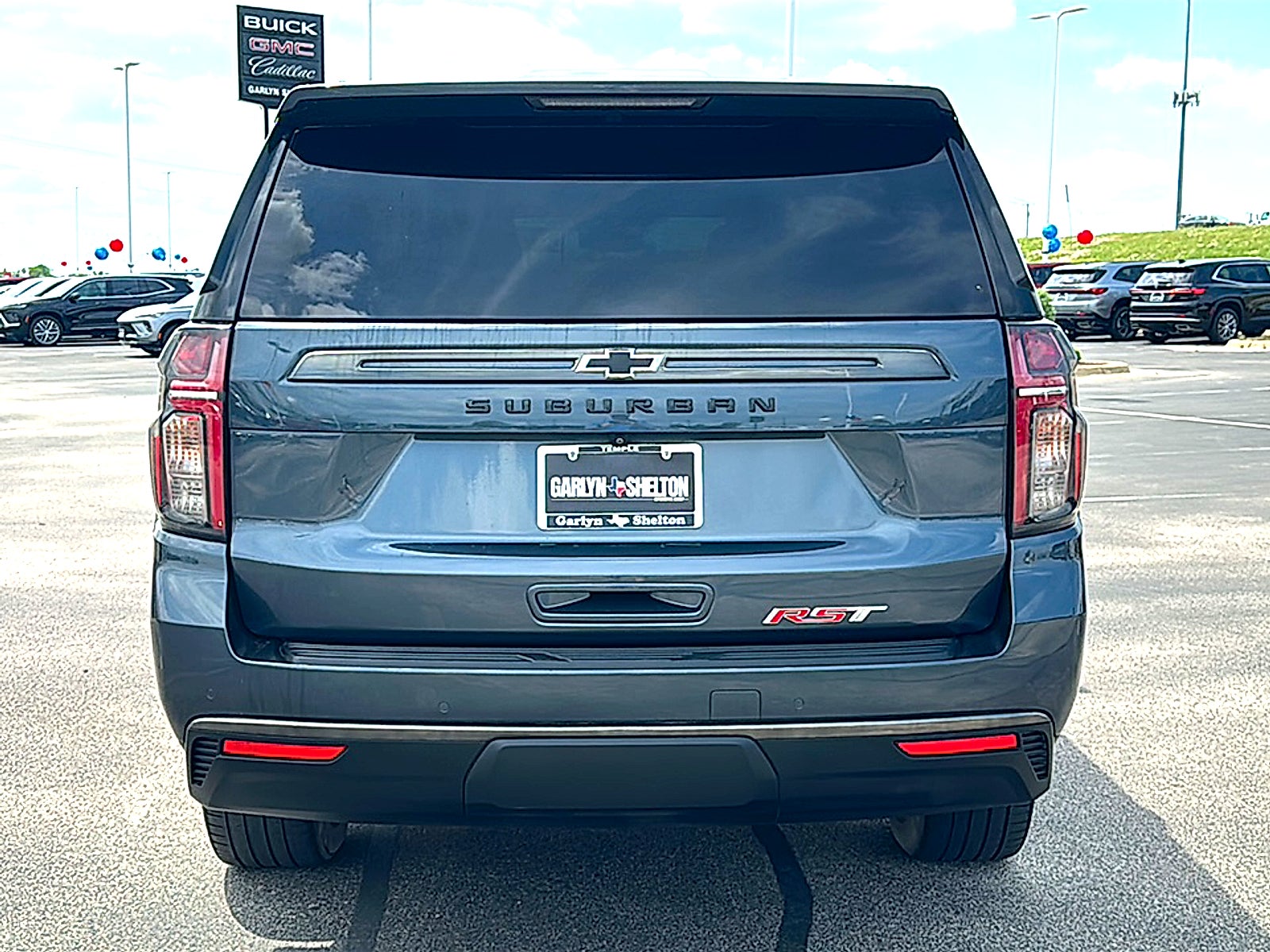 2021 Chevrolet Suburban RST