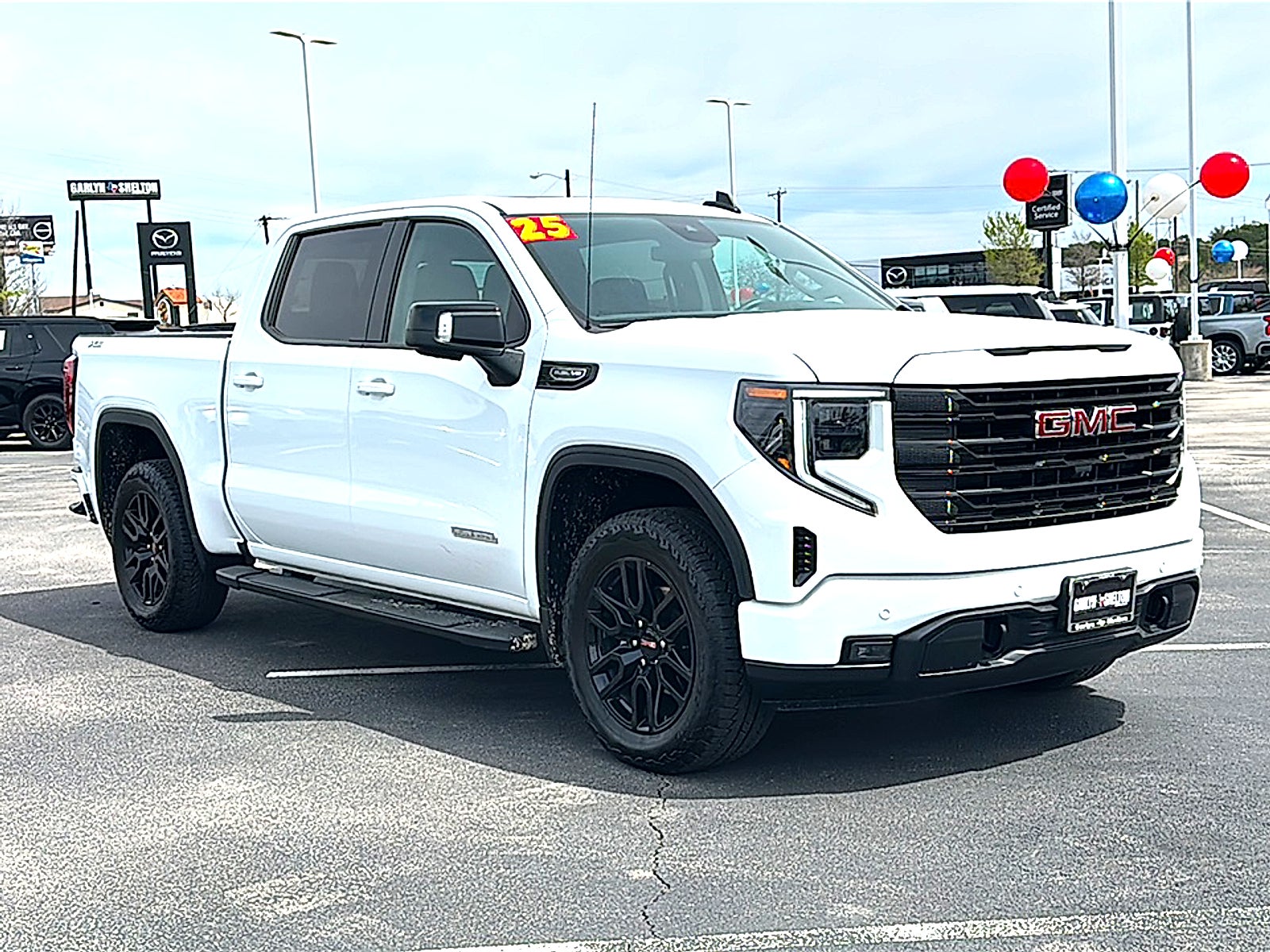 2025 GMC Sierra 1500 Elevation